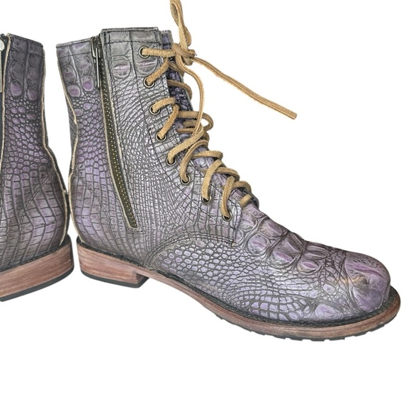 Freebird by Lace Up Manchester Lilac Croc Combat Boots Size 12 - Picture 8 of 12
